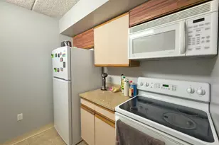 200 Lombard St, Philadelphia, PA 19147 - Photo 9