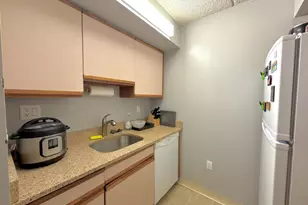 200 Lombard St, Philadelphia, PA 19147 - Photo 7