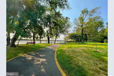 44303 Delaire Landing Road #303, Philadelphia, PA 19114 - Photo 31
