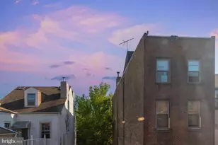 209 N 3rd St, Philadelphia, PA 19106 - Photo 21