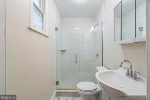 257 S 21st St, Philadelphia, PA 19103 - Photo 15