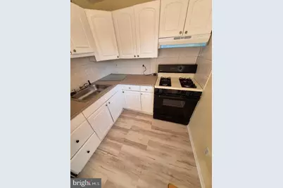 7415 Lapwing (1st Floor) Place, Philadelphia, PA 19153 - Photo 5