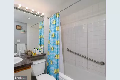 200 Locust Street #23FN, Philadelphia, PA 19106 - Photo 11