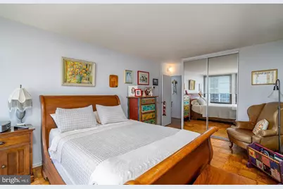 200 Locust Street #23FN, Philadelphia, PA 19106 - Photo 13