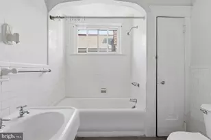 1134 E Rittenhouse St, Philadelphia, PA 19138 - Photo 23