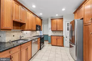 3219 W Penn St, Philadelphia, PA 19129 - Photo 13