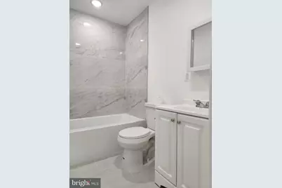 2006 S 7th Street, Philadelphia, PA 19148 - Photo 19