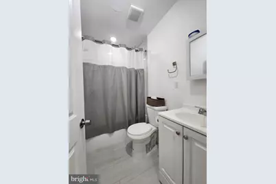 2006 S 7th Street, Philadelphia, PA 19148 - Photo 21