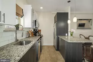 1937 W George St, Philadelphia, PA 19130 - Photo 11