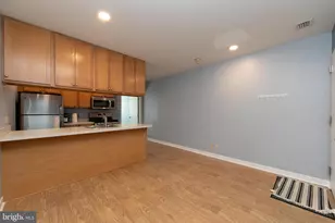 1100 Vine St, Philadelphia, PA 19107 - Photo 13