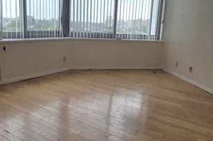 2401 Pennsylvania Ave, Philadelphia, PA 19130 - Photo 17