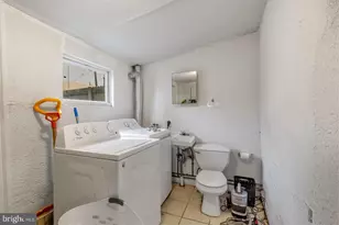 218 Grape St, Philadelphia, PA 19128 - Photo 11