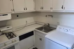 2513 Aspen St, Philadelphia, PA 19130 - Photo 3