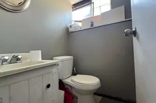 3348 Englewood St, Philadelphia, PA 19149 - Photo 19