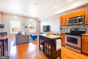 1826 Christian St, Philadelphia, PA 19146 - Photo 3