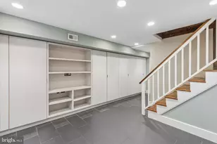 2415 Pine St, Philadelphia, PA 19103 - Photo 39