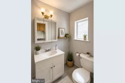 2037 N 8th Street #3, Philadelphia, PA 19122 - Photo 5