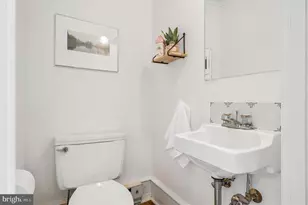 303 E Gravers Ln, Philadelphia, PA 19118 - Photo 11