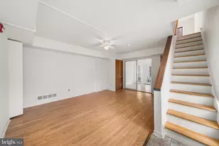 220 Bainbridge St, Philadelphia, PA 19147 - Photo 5