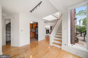 220 Bainbridge St, Philadelphia, PA 19147 - Photo 21