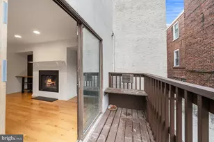 220 Bainbridge St, Philadelphia, PA 19147 - Photo 15