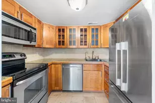 220 Bainbridge St, Philadelphia, PA 19147 - Photo 19