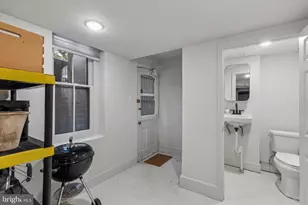 2200 St James Pl, Philadelphia, PA 19103 - Photo 69
