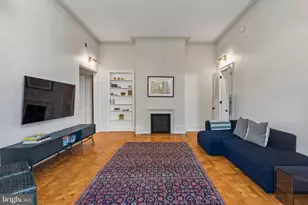 2200 St James Pl, Philadelphia, PA 19103 - Photo 39