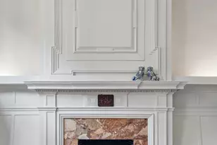 2200 St James Pl, Philadelphia, PA 19103 - Photo 9