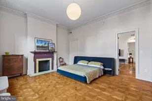 2200 St James Pl, Philadelphia, PA 19103 - Photo 31
