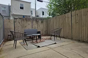 2326 E Thompson St, Philadelphia, PA 19125 - Photo 7