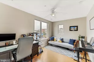 211 Brown St, Philadelphia, PA 19123 - Photo 21