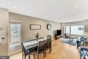 211 Brown St, Philadelphia, PA 19123 - Photo 5