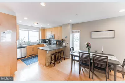 211 Brown Street #12, Philadelphia, PA 19123 - Photo 7