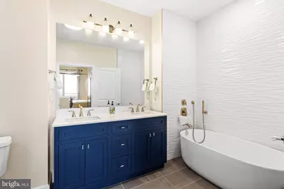 901 N Penn Street #R2401, Philadelphia, PA 19123 - Photo 23