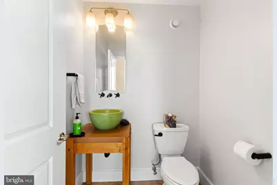 901 N Penn Street #R2401, Philadelphia, PA 19123 - Photo 7