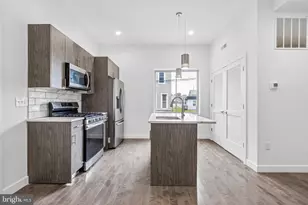 1945 N 7th St, Philadelphia, PA 19122 - Photo 9