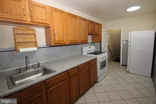 222 W Colonial St, Philadelphia, PA 19126 - Photo 9