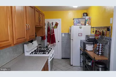 222 W Colonial Street, Philadelphia, PA 19126 - Photo 11