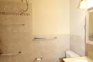 222 W Colonial St, Philadelphia, PA 19126 - Photo 17