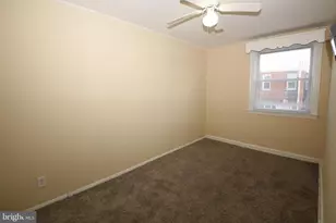 222 W Colonial St, Philadelphia, PA 19126 - Photo 17