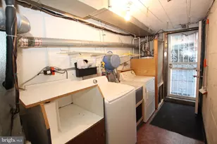 222 W Colonial St, Philadelphia, PA 19126 - Photo 23
