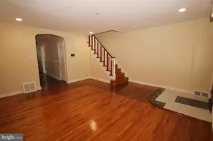 222 W Colonial St, Philadelphia, PA 19126 - Photo 3