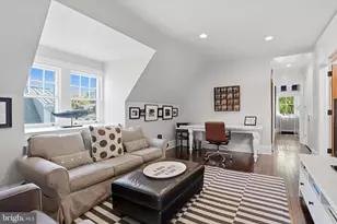 36 E Chestnut Hill Ave, Philadelphia, PA 19118 - Photo 31