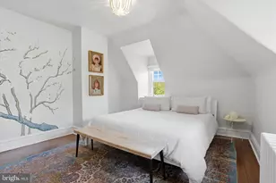 36 E Chestnut Hill Ave, Philadelphia, PA 19118 - Photo 35