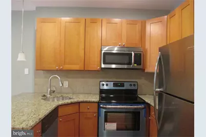1253 S 27th Street, Philadelphia, PA 19146 - Photo 5