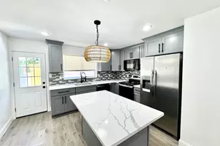 915 Cantrell St, Philadelphia, PA 19148 - Photo 5