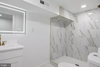 1322 S Lindenwood Street, Philadelphia, PA 19143 - Photo 29