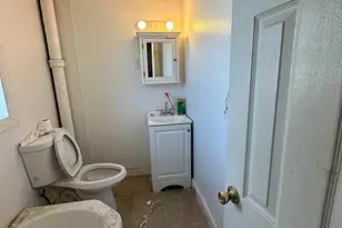 3607 Rhawn St, Philadelphia, PA 19136 - Photo 11
