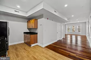 426 S 44th St, Philadelphia, PA 19104 - Photo 13